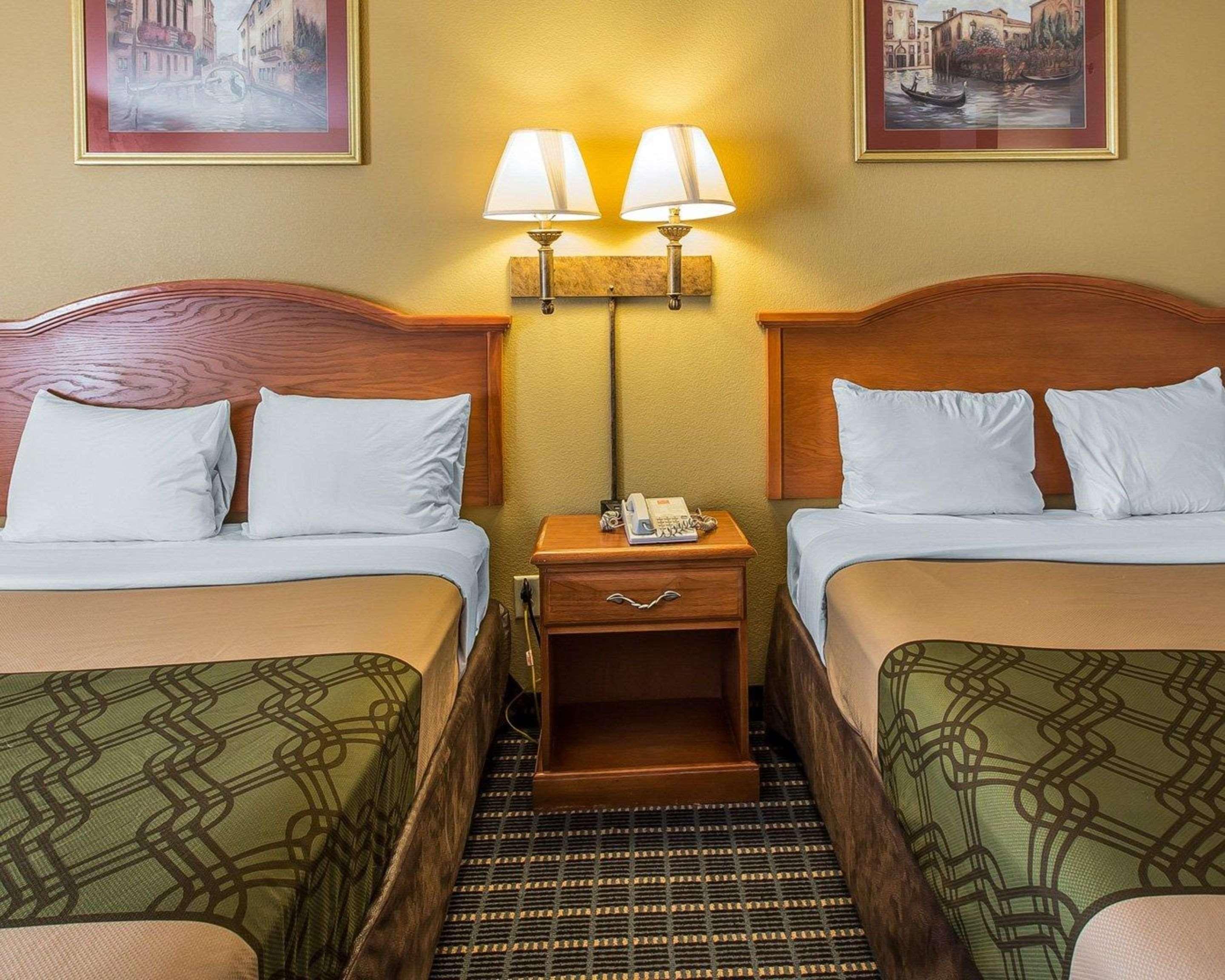 Econo Lodge Brunswick Εξωτερικό φωτογραφία