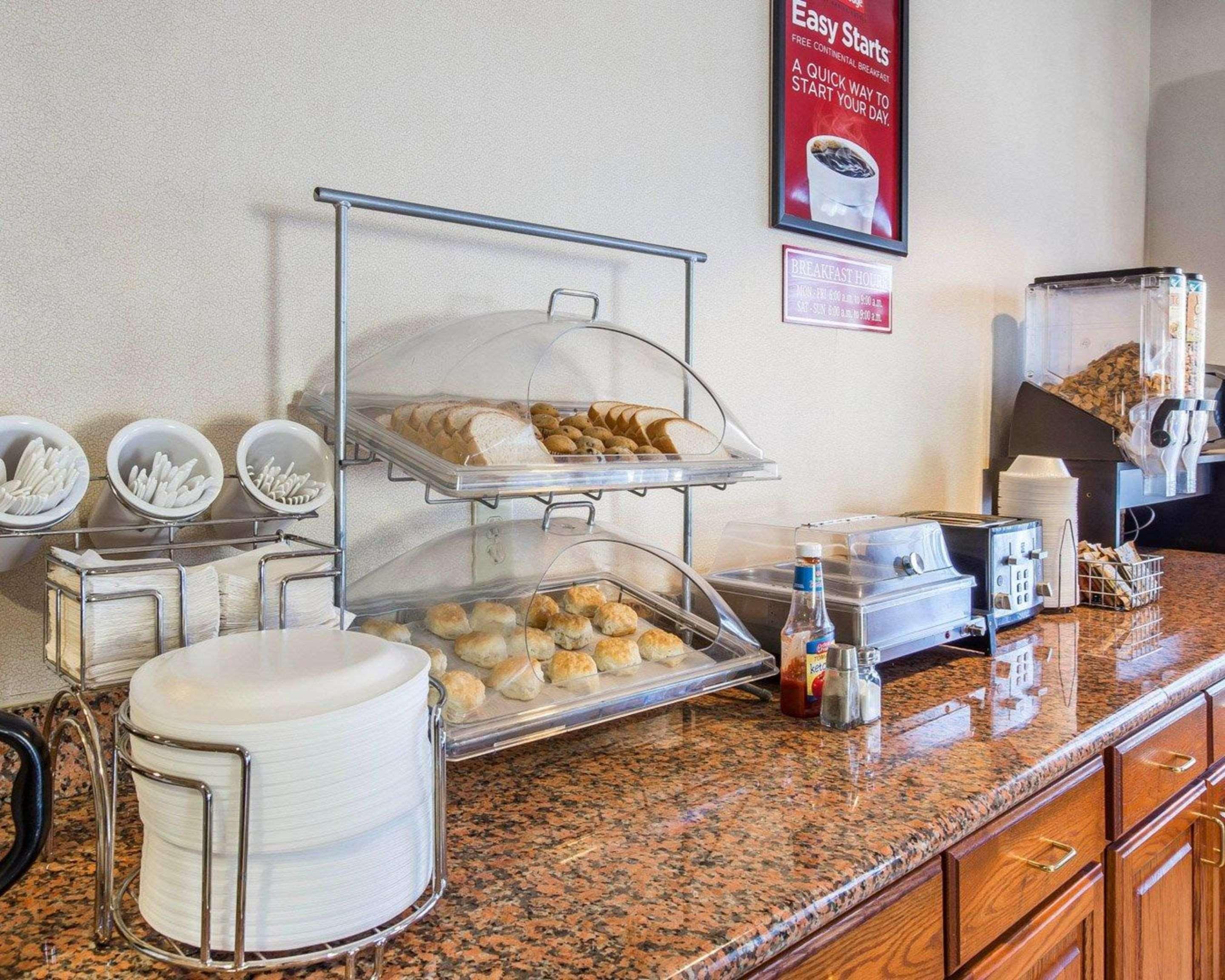 Econo Lodge Brunswick Εξωτερικό φωτογραφία